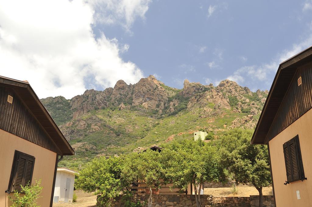 Villaggio Camping Tesonis Beach Tertenìa Exterior foto